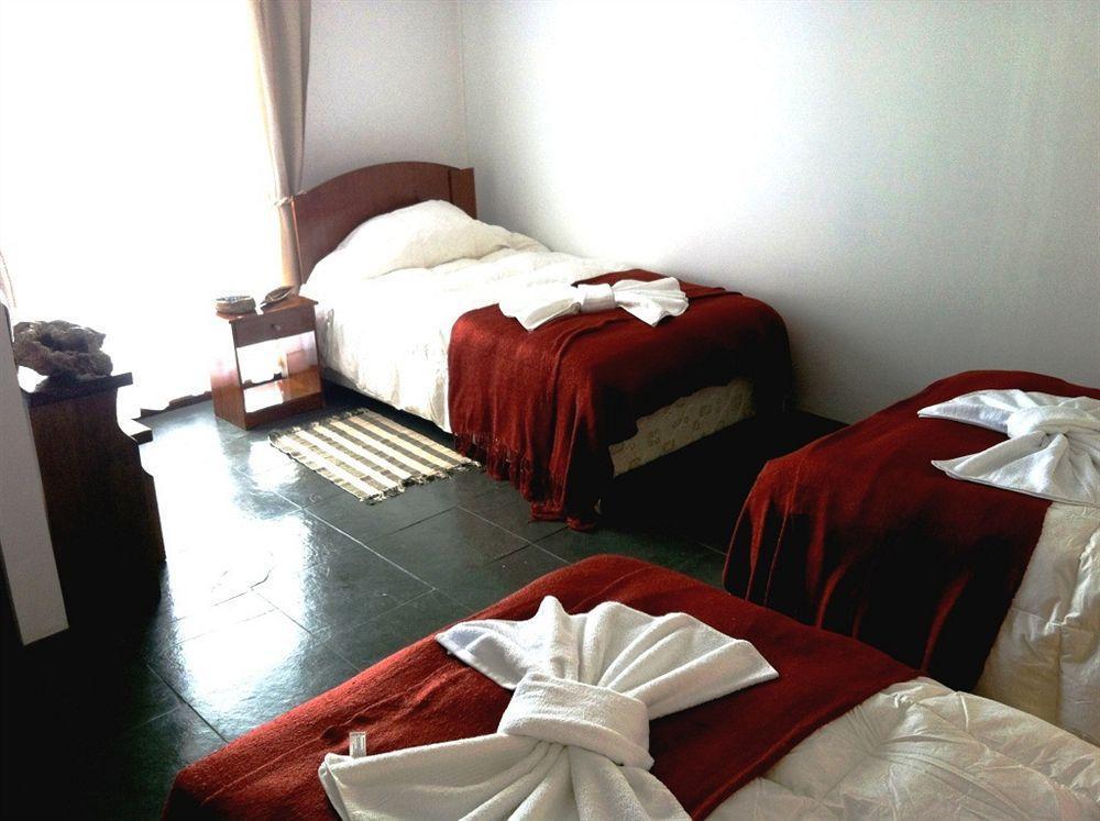 Hotel Hallef Puerto Natales Buitenkant foto